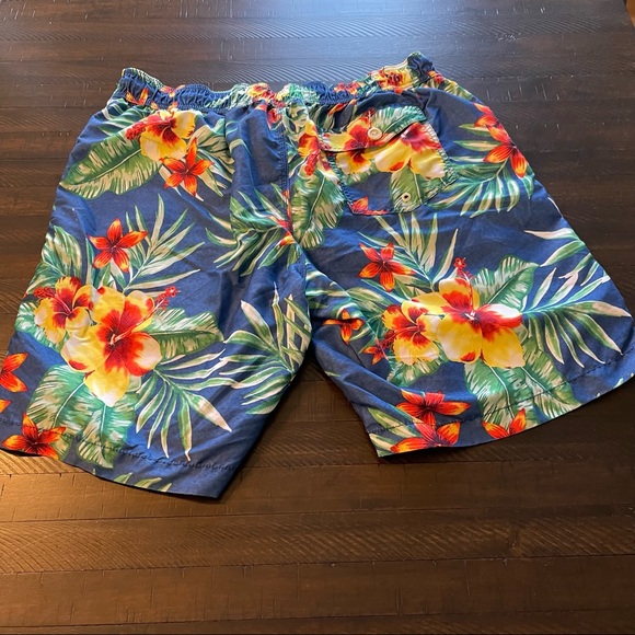 St John’s Bay floral Swim Trunk, swim suit - Picture 5 of 5